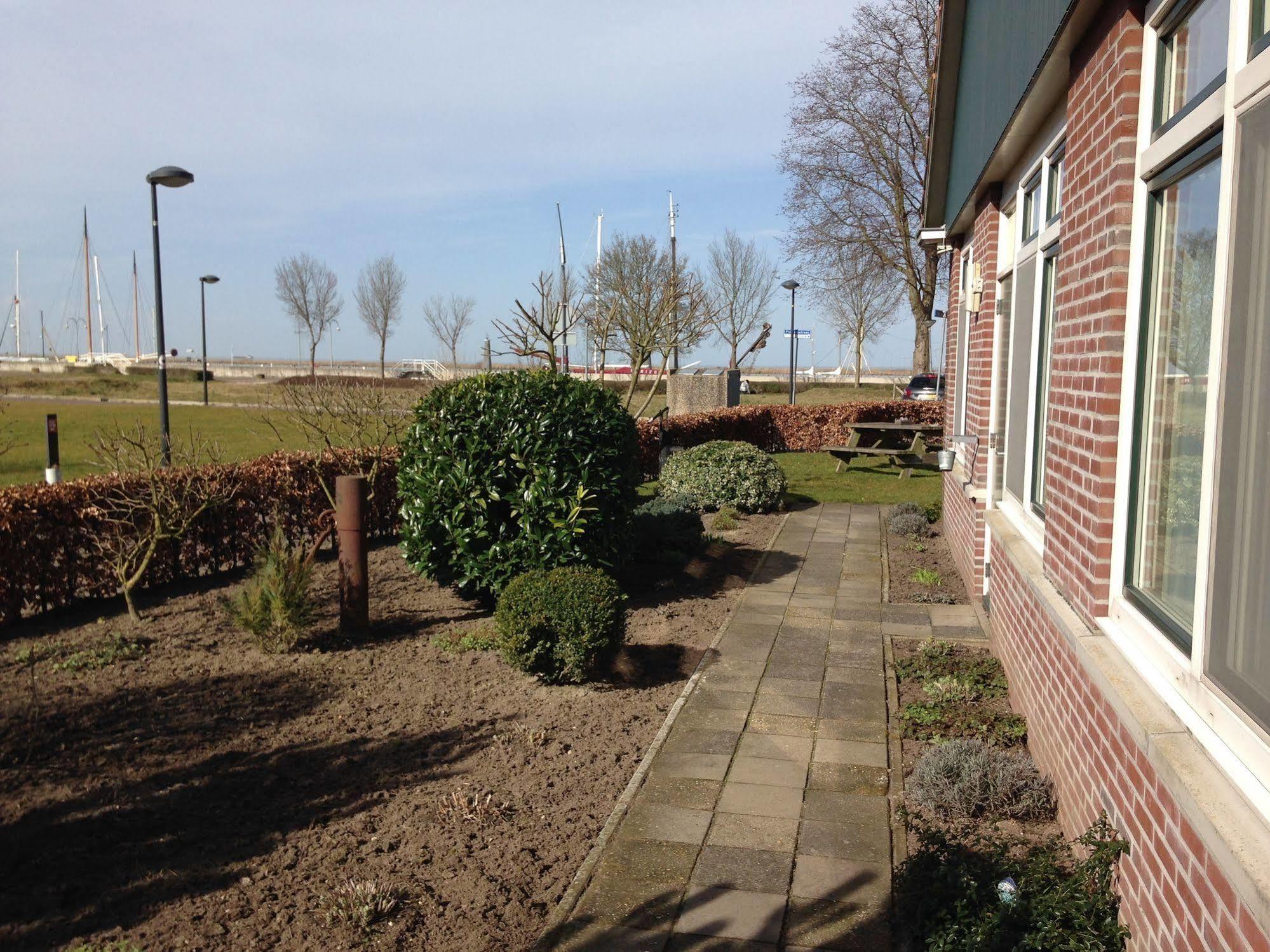 Hotel De Lange Jammer Lelystad Exterior photo